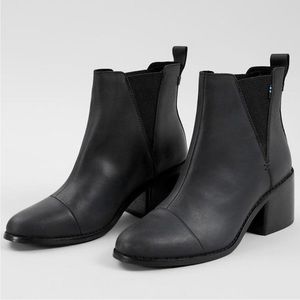 TOMS Esme Black Leather Chelsea Boots